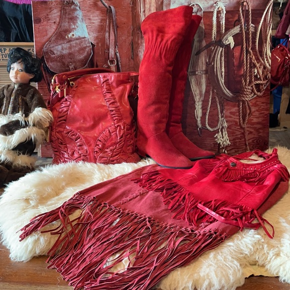 Thigh high vintage suede boots - Picture 1 of 13